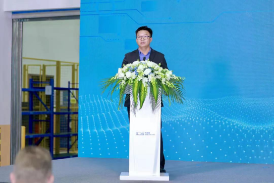 开云官方站入口-开云online(中国)科技有限公司创始人兼董事长、埃诺威副董事长康永